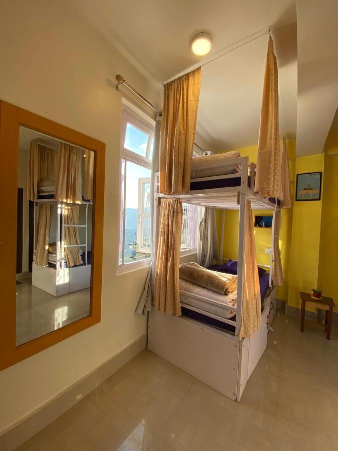 Tag Along Backpackers Hostel Gangtok Buitenkant foto