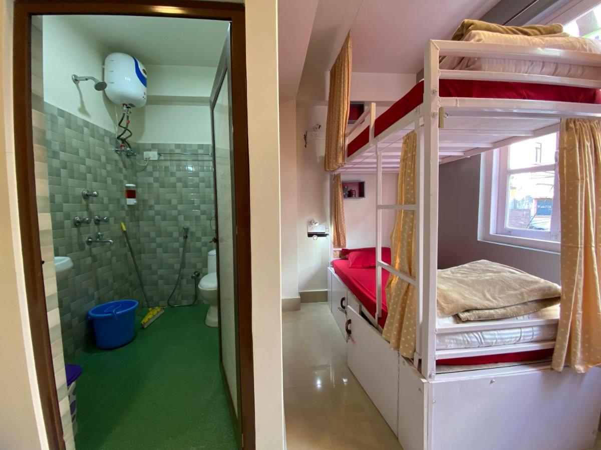 Tag Along Backpackers Hostel Gangtok Buitenkant foto