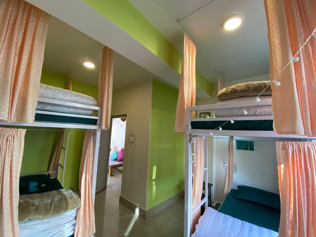 Tag Along Backpackers Hostel Gangtok Buitenkant foto