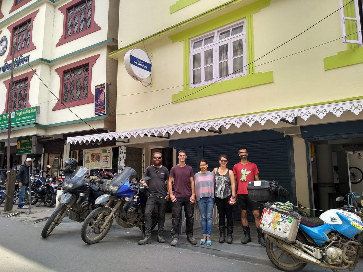 Tag Along Backpackers Hostel Gangtok Buitenkant foto