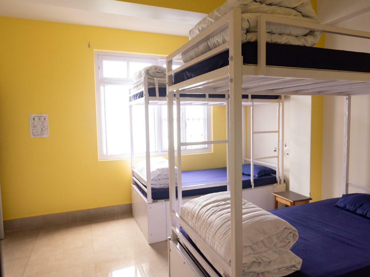 Tag Along Backpackers Hostel Gangtok Buitenkant foto